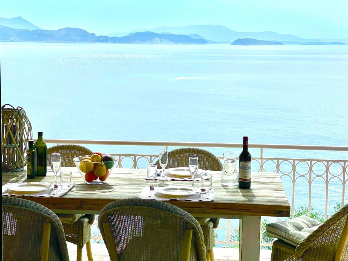 Villa Nautique - Waterfront Sívota Esterno foto