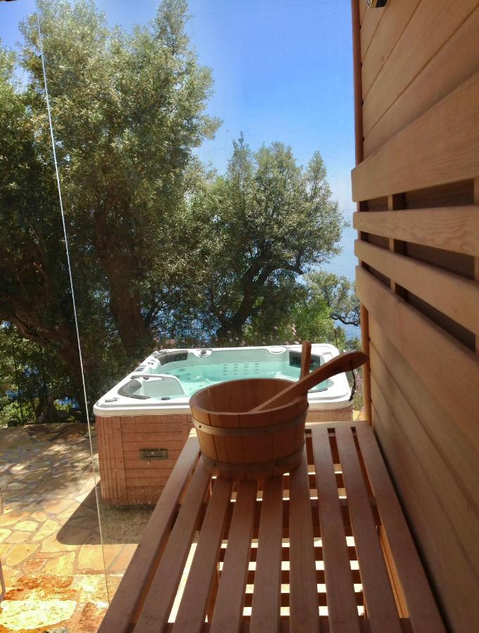 Villa Nautique - Waterfront Sívota Esterno foto