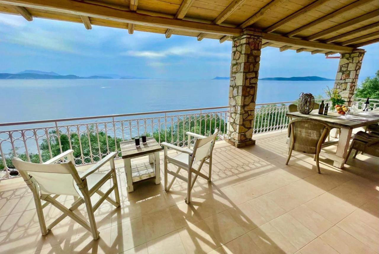 Villa Nautique - Waterfront Sívota Esterno foto